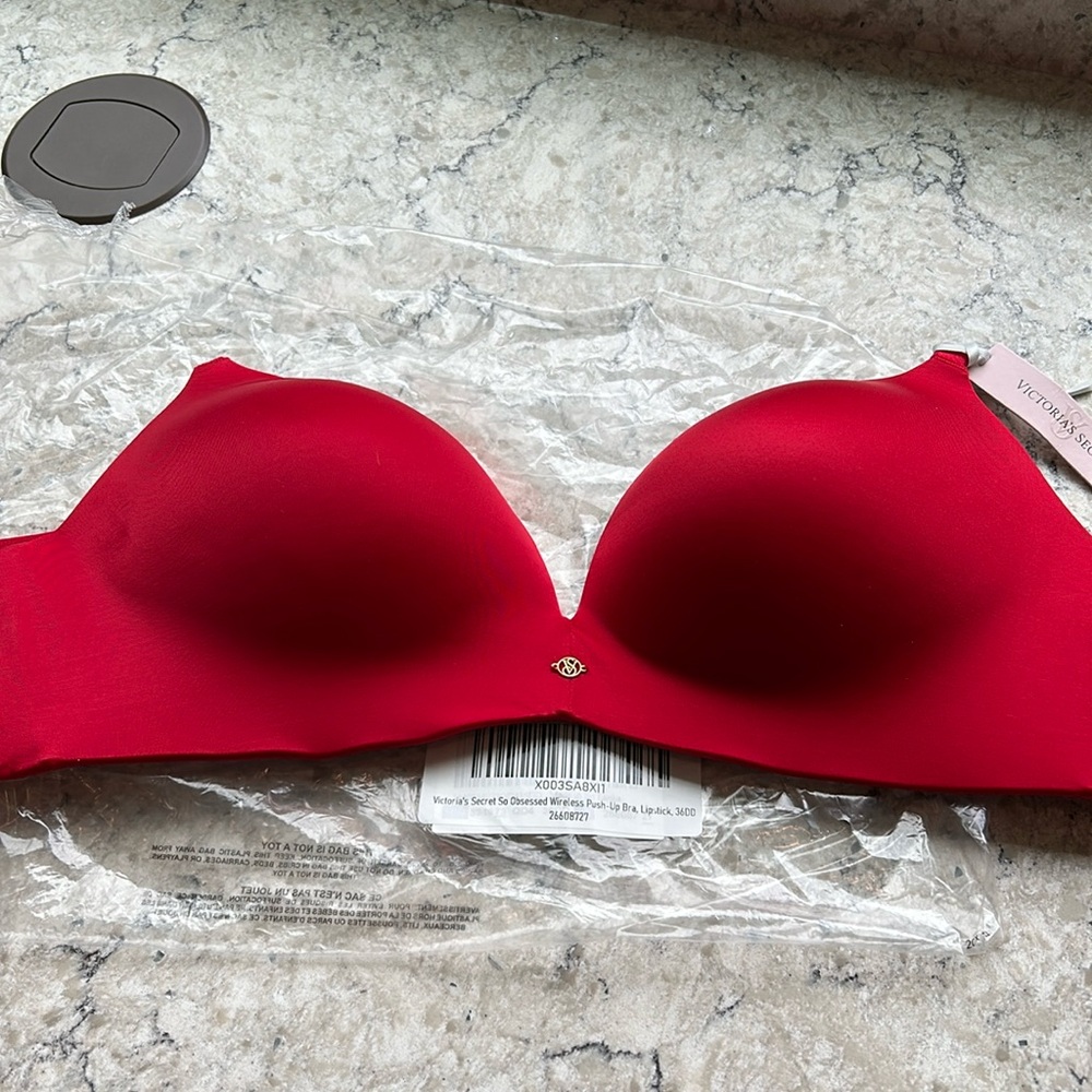Victoria's Secret So Obsessed Wireless Push Up Bra, Very Sexy, Bras for Women